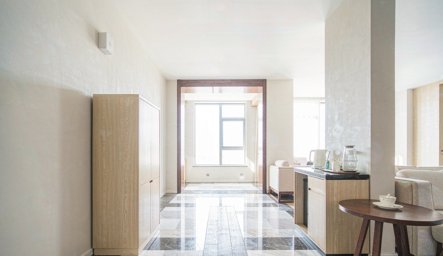 Commercial scenting for hotels and retail spaces